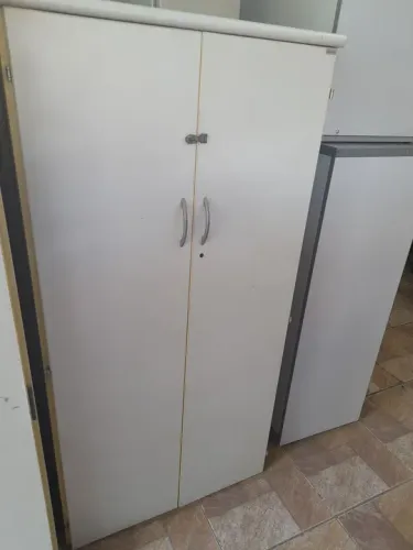 Armário Alto 2 portas de altíssima residências