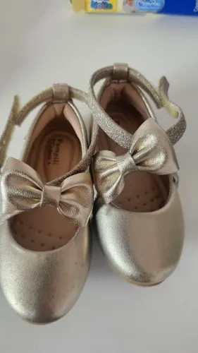 Sapato infantil de festa