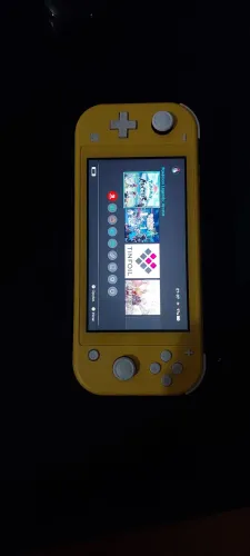 Nintendo Switch Lite 