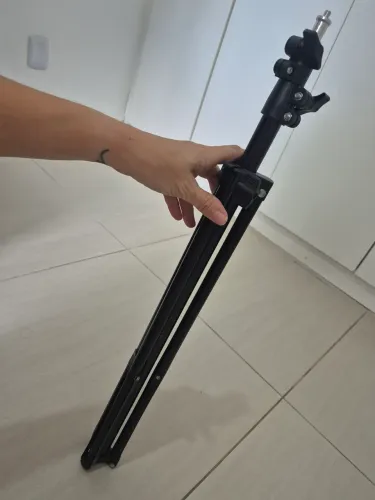 Tripé simples - iluminação 
