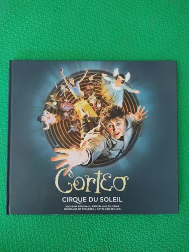 Livro Corteo Cirque Du Soleil - Catálogo de Luxo