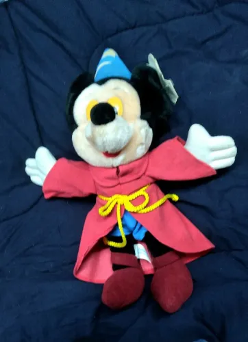 Mickey Mouse Mágico de Pelúcia
