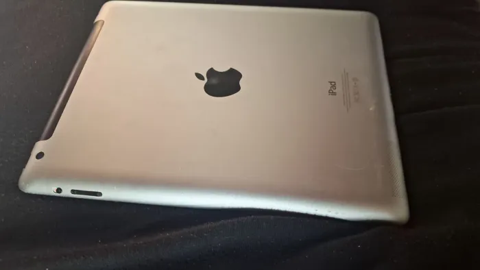 iPad Apple - Perfeito para suas tarefas diárias!