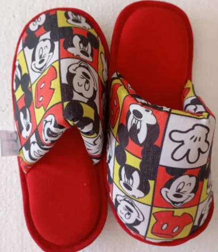 Pantufa Unissex Diversas Cores e Estampas Estilo Conforto - Tamanhos Infantis do 25 ao 30