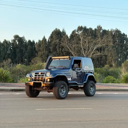 Troller T-4 4X4 3.0 TB Int. Cap. Rígida Diesel 2010