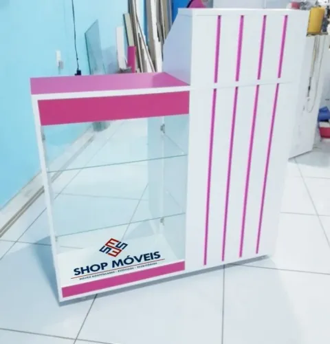 Balcão Caixa Vitrine, personalizado 