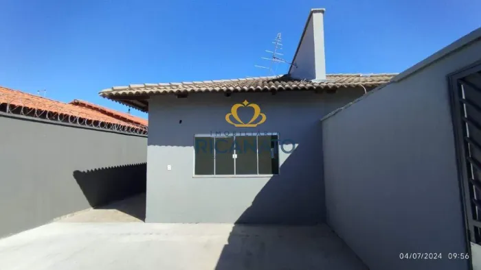 CASA COM 02 QUARTOS NO SANTA BÁRBARA