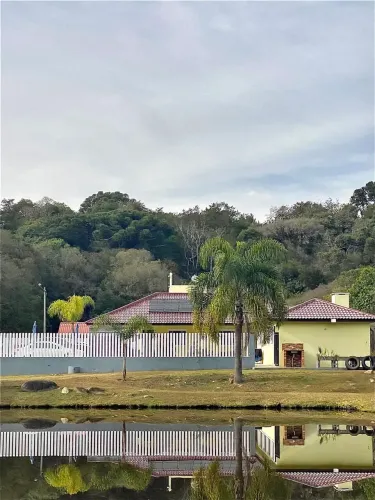 Fazenda/Sítio/Chácara para venda possui 20300 metros quadrados com 6 quartos