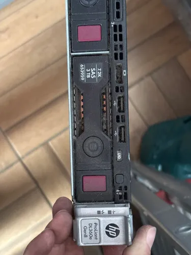 Servidor HP Prisnt DL360e