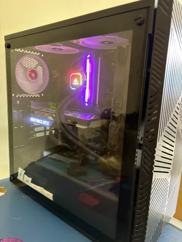 Pc gamer rtx 4060 + intel i5 10400f