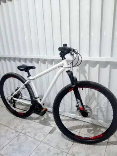 Bicicleta (CALOI VULCAN)