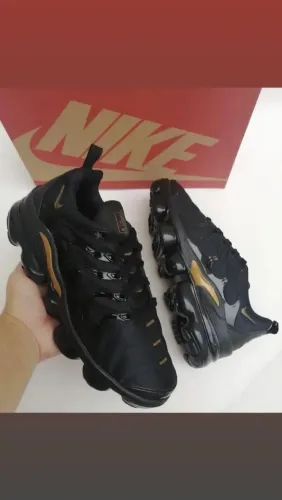 Tênis Nike VAPOMAX