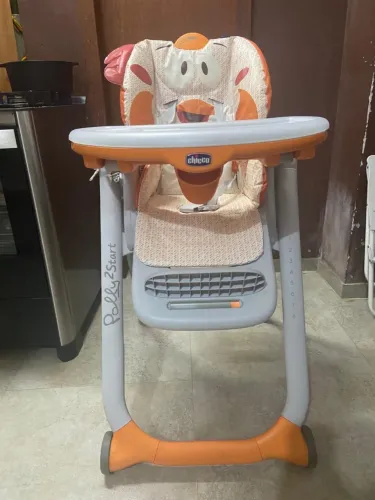 Cadeira de alimentação bebê 