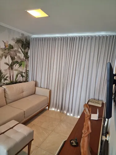 Esta procurando cortinas sob medida?