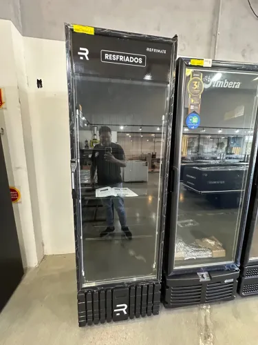 Cervejeira 570L full Balck refrimate