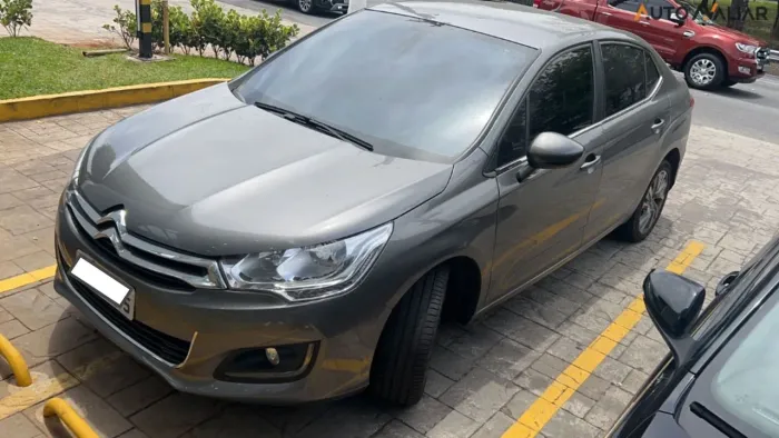 Citroen C4 lounge 1.6 turbo flex automático 2017
