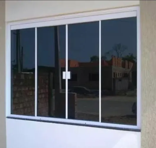 Janelas e portas de vidro temperado para área externa