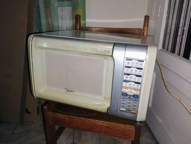 Microondas Midea 30 Litros 110V