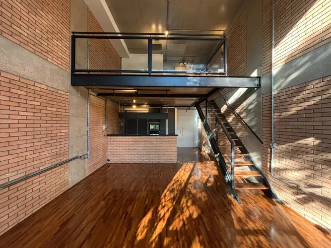 Duplex para aluguel possui 162 metros quadrados com 1 quarto em Pinheiros - São Paulo - SP
