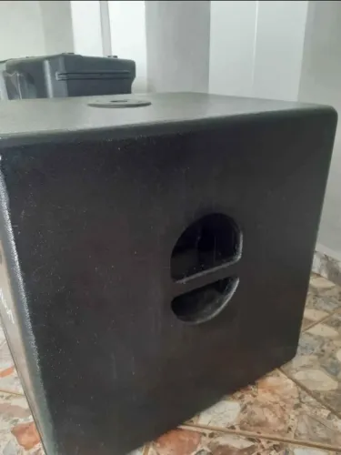 Caixa de grave passivo 15" 450 wats