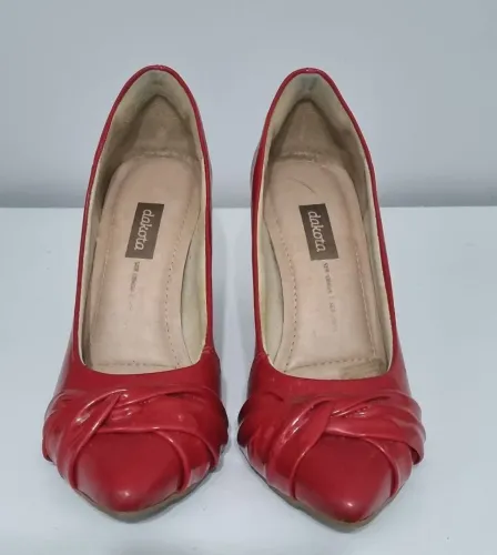 Scarpin Dakota Vermelho