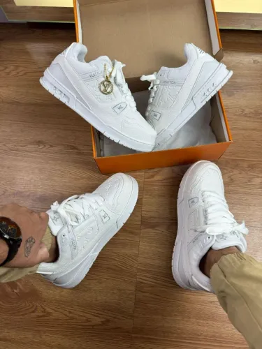 Tênis Louis Vuitton Branco