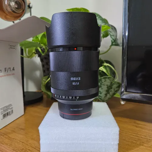 Lente Sony Meike 85mm f/1.4 Full-Frame - Com autofoco rápido e preciso!