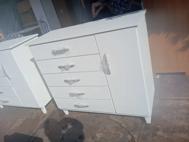 Cômoda MDF nova