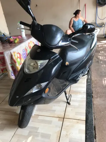Suzuki Burgman I 125cc 2013