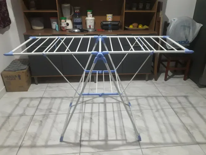 Varão de apartamento, boa qualidade