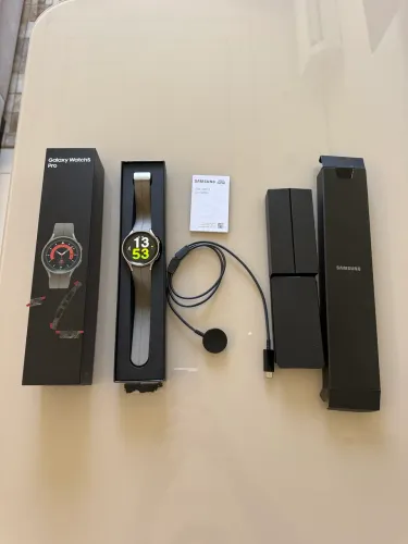 Samsung Galaxy Watch5 Pro 45mm Titânio Bluetooth - Cinza