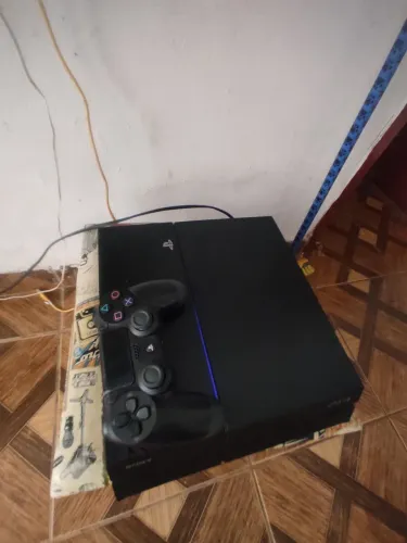 Ps4 com 30 jogos parcelo até  12 x