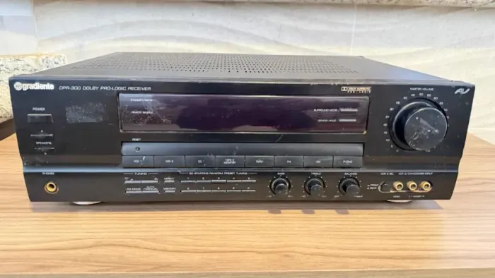 GRADIENTE RECEIVER DPR-300 PARA CONSERTO