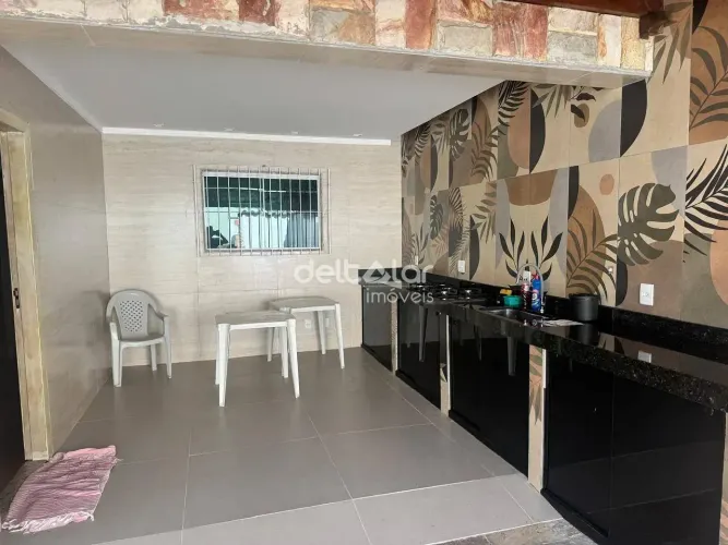 Casa para locação com 3 quartos, 1 suíte, 3 vagas de garagem no bairro Céu Azul, Belo Hori
