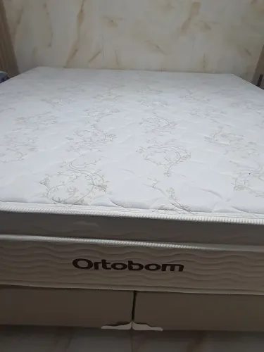 Cama King Size