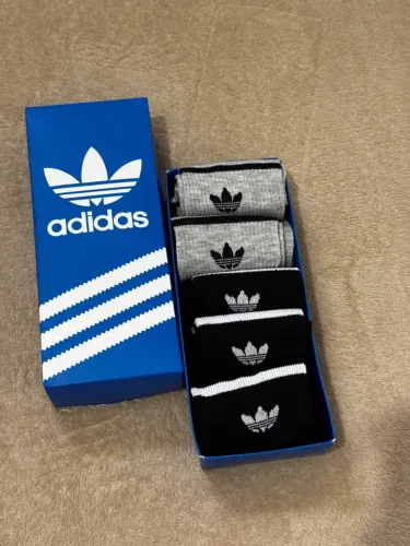 Kit 5 pares de meia adidas algodão.