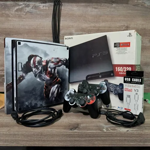PS3 Slim GOW 500GB, Revisado e com garantia! HEN 4.93 + 40 jogos + lojas! Muito novo!