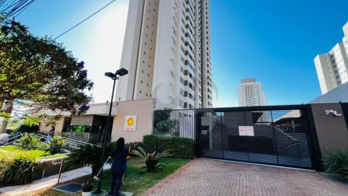 Apartamento com 2 dormitórios à venda, 72 m² por R$ 475.000,00 - Aurora - Londrina/PR