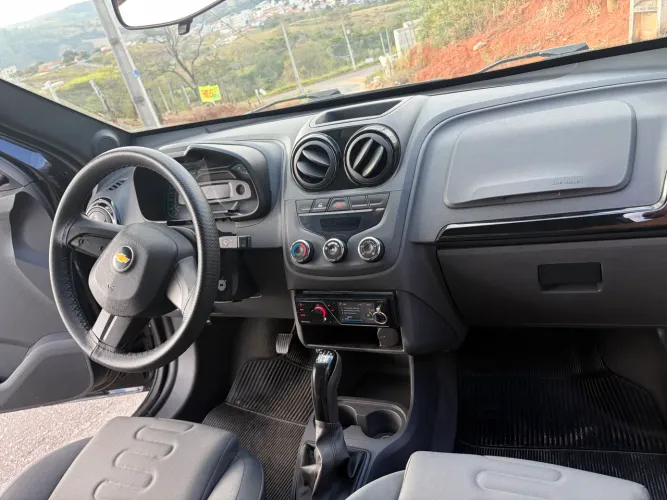 Chevrolet Montana LS 1.4 Econoflex 8V 2P 2012
