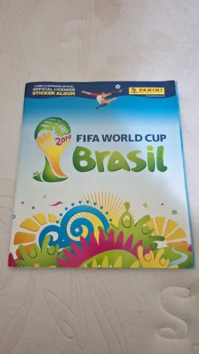 Álbum Copa do Mundo 2014 INCOMPLETO*