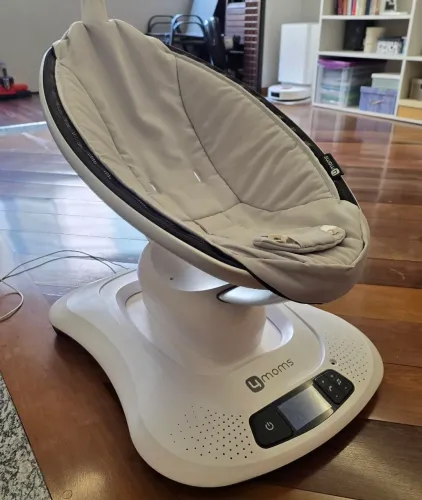 Mamaroo 4.0 4moms 