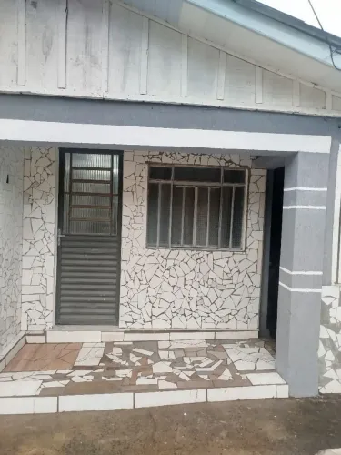 Quarto mobiliado