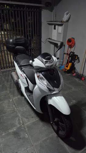 Moto Honda SH300-I Sport