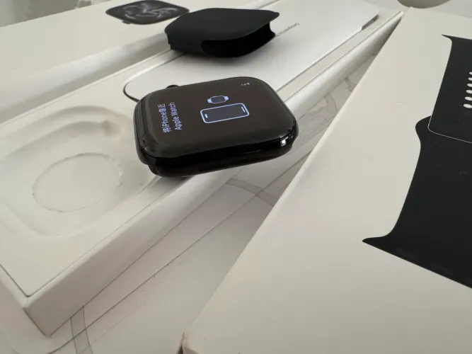 Apple Watch Series 11 de 46mm open box 