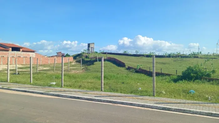 TERRENO NA ESTRADA DA TAIBA