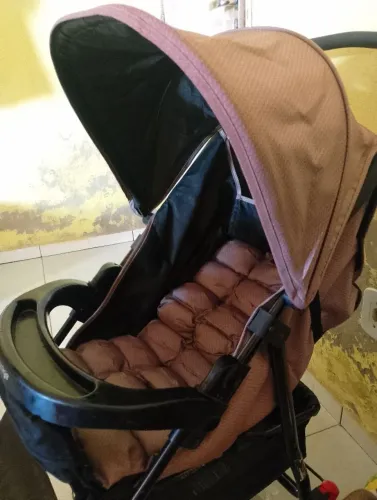carrinho de bebê pouco usado não entrego !