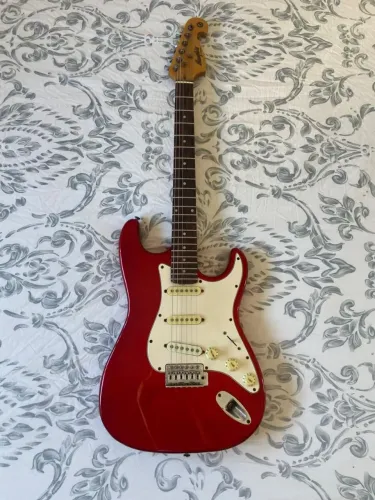 Guitarra Elétrica Tagima Stratocaster Vermelha
