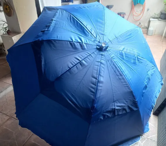 Vendo Guarda sol 2,40 m novo sem uso  R$ 90,00.