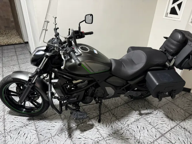 Kawasaki vulcan s 650 extremamente nova