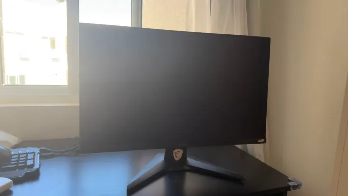 Monitor Gamer MSI Mag 244F 23.8" Full HD 200hz Fast IPS
